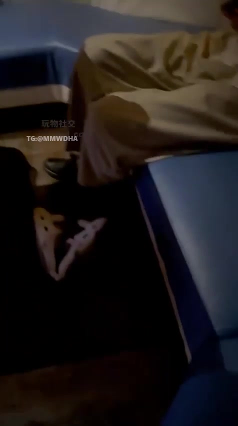 葱宝S 户外 ktv 足交 调教多人 男m