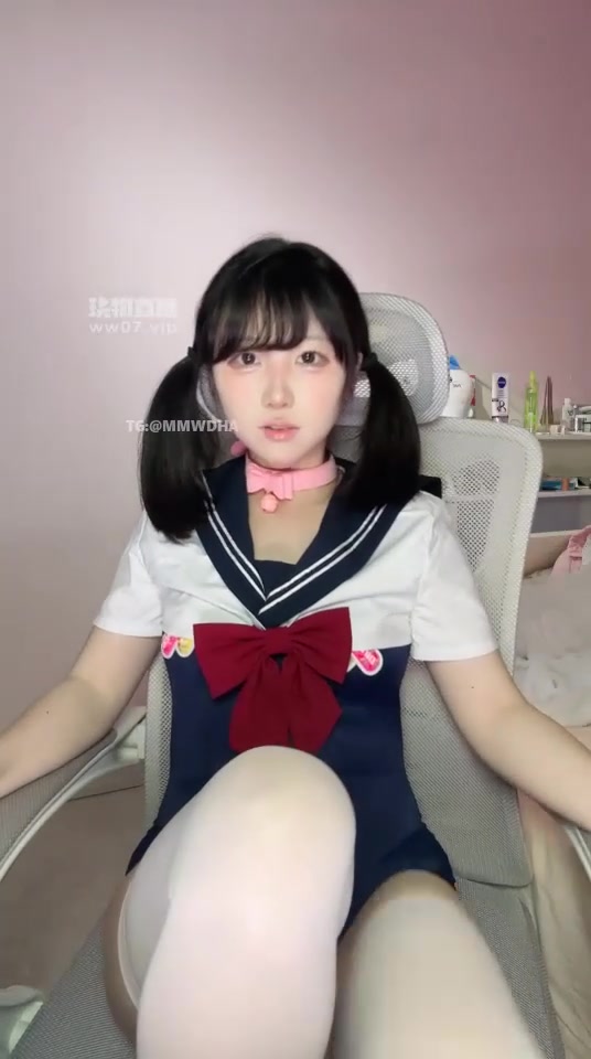 葱宝S 第一视角 水手服 手势调教 羞辱 白眼