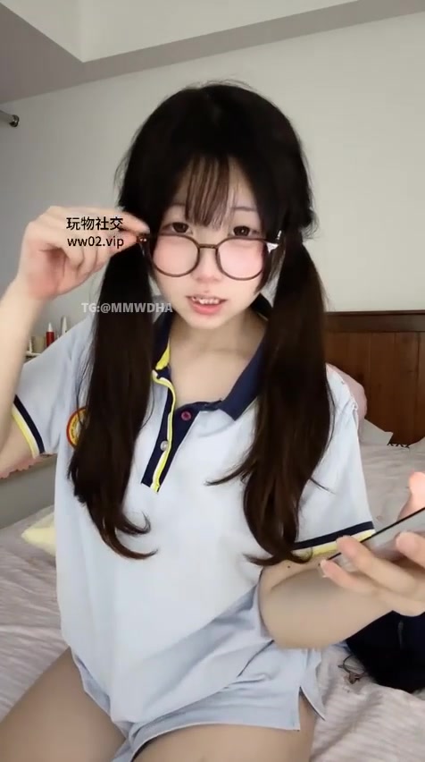 葱宝S 第一视角 假阳具 手势调教 羞辱 白眼