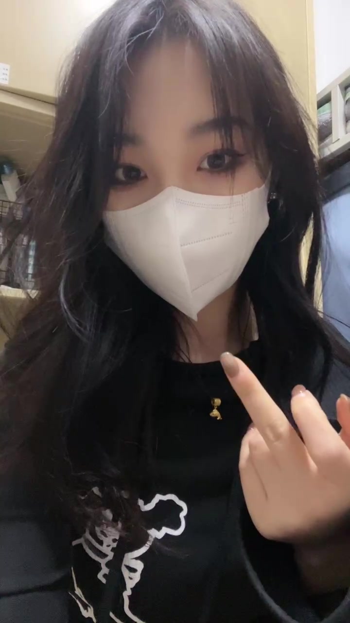 小x大王 高跟 黑丝 坐脸 第一视角