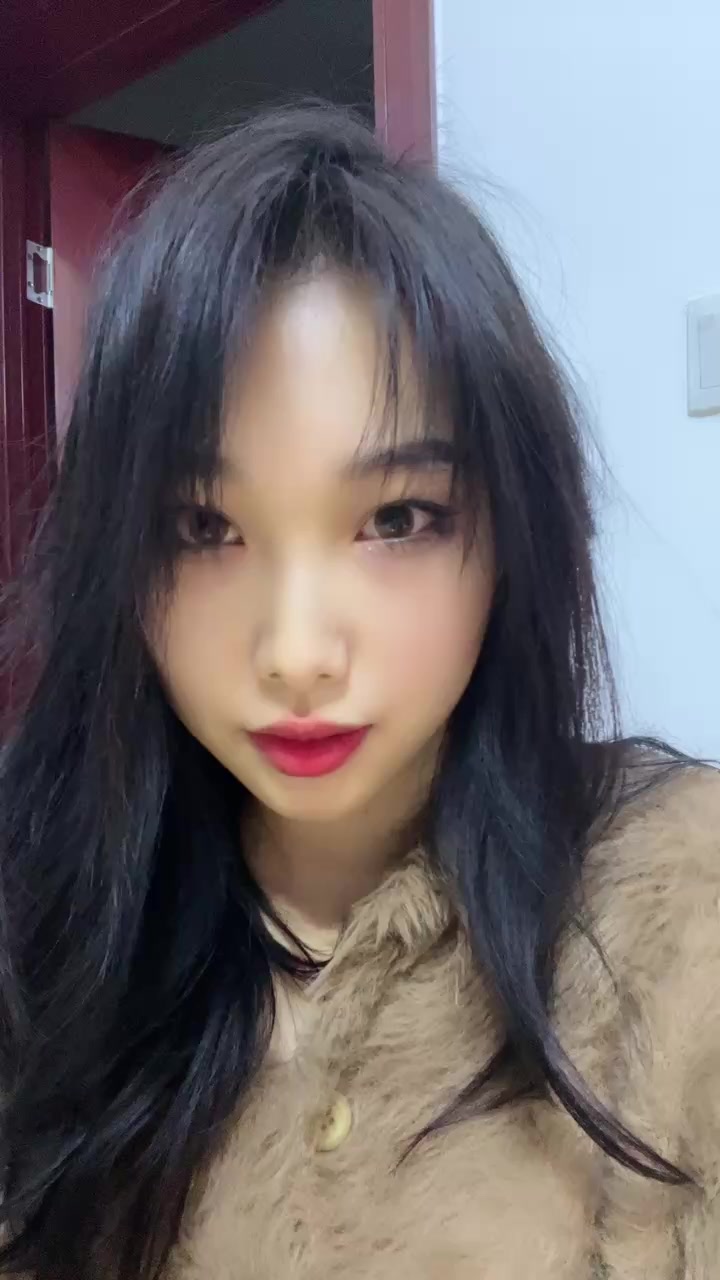 小x大王 白袜 玩具 手势 第一视角