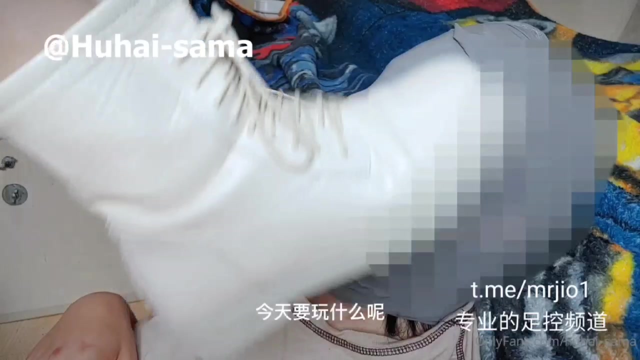胡亥亥 踩脸 男m 踩踏 舔 (8)