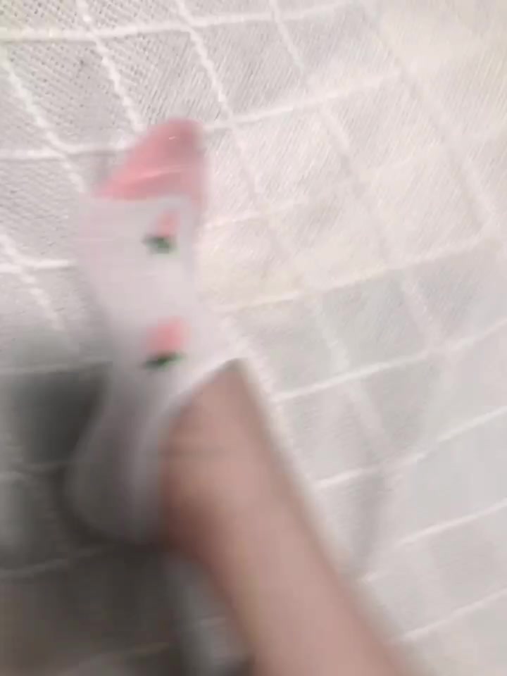 胡亥亥 裸足 足控 (2)