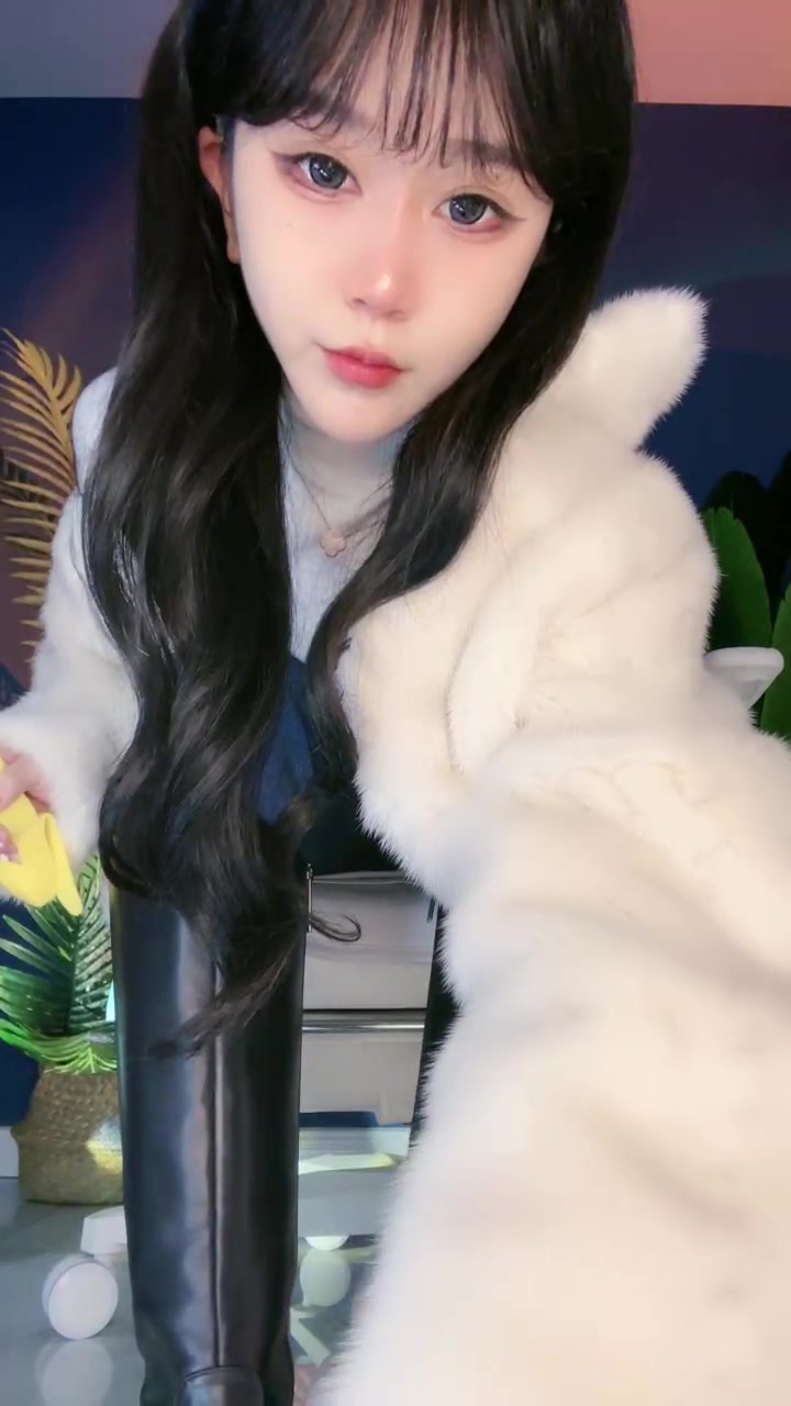 维妮s 第一视角 中指 手势指挥 倒计时套路直播  (9)