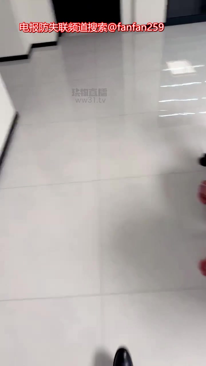 Sera 玩物直播 放置拷死脚踏出气包