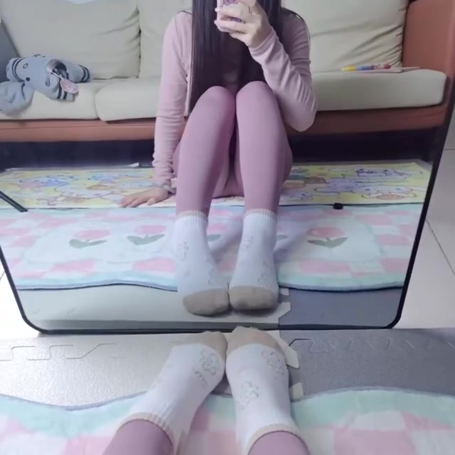 抖音小欣没烦恼 单人 丝袜 白丝 足控 (16)