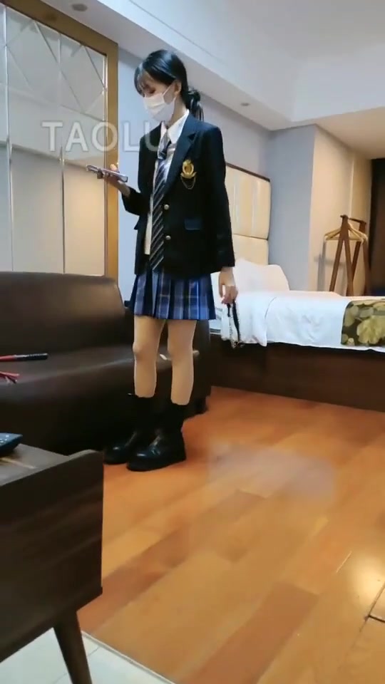 暴力美学 国产 套路 JK 踩踏 靴子 舔鞋 JK职业装女神胯下脚下贱狗无限崇拜无限羞辱