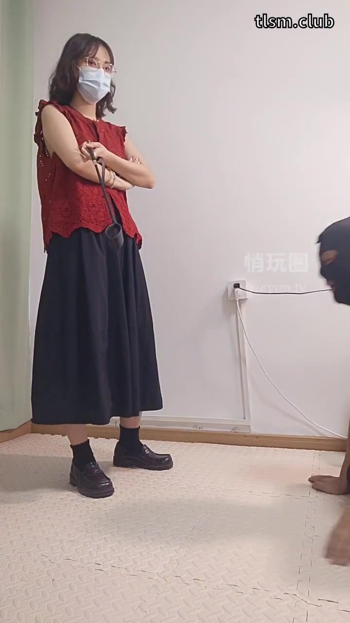 一点点s 玩物直播 鞭打-皮鞋黑袜踩-胯下虐