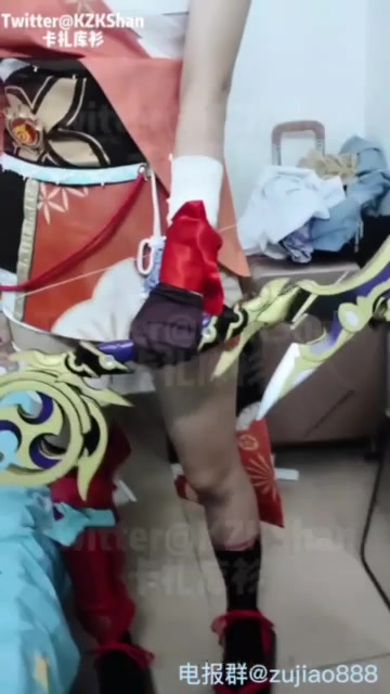卡扎库斯 推特 cos 棉袜 原神 宵宫 黑袜 踩鸡 足交
