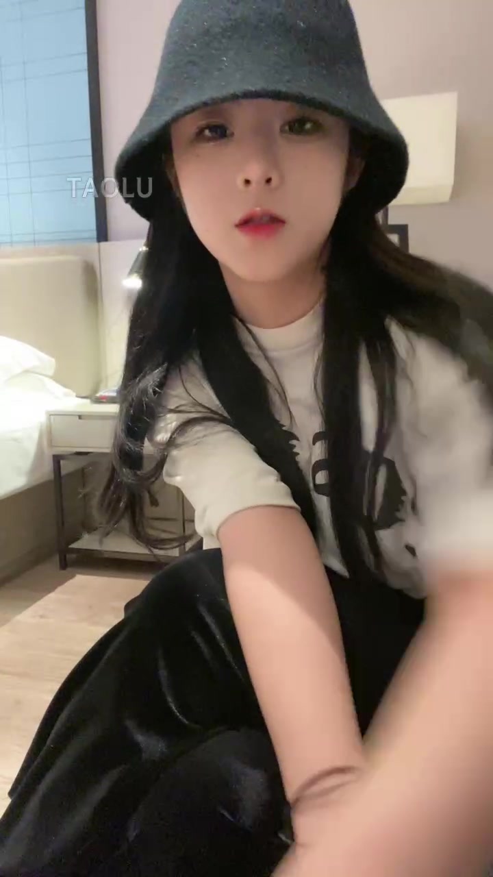 不知名美女S 套路直播 调教男m (18)